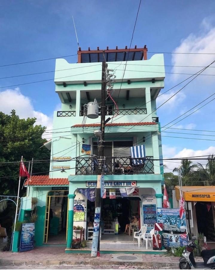 Sea Hawk Suites Isla Mujeres Extérieur photo